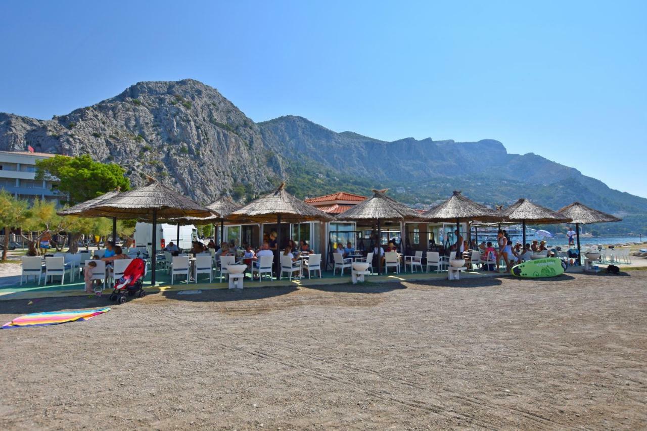 Apartment Ela Omis Exterior photo